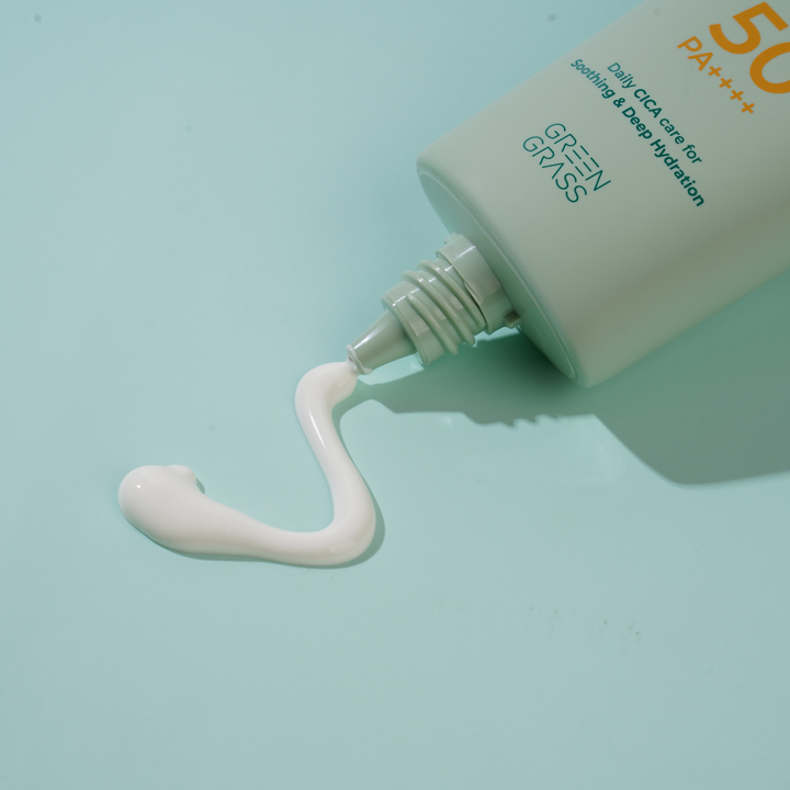 Green Grass CICA Calming Moisture Sun Serum