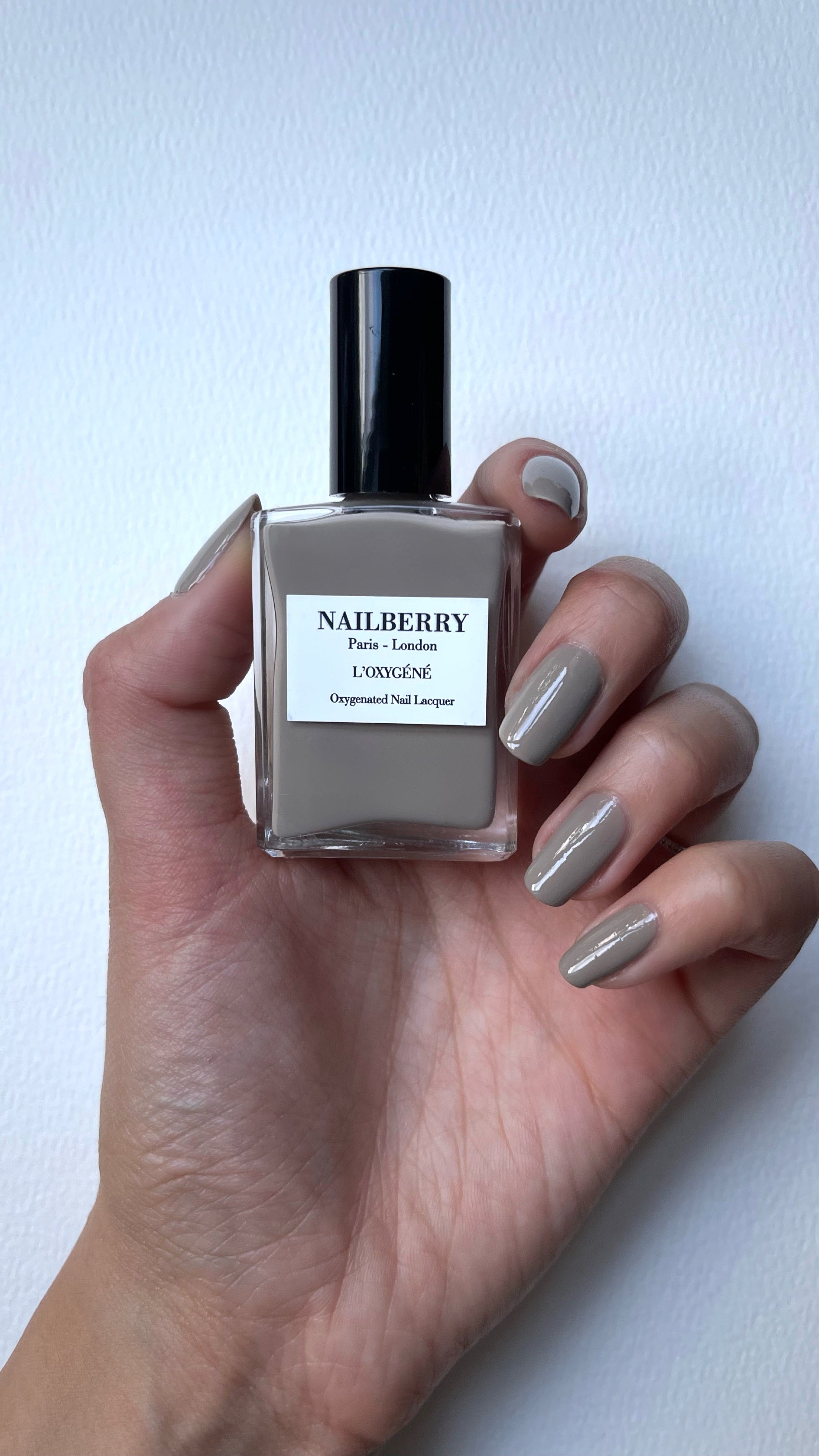 Nailberry Mindful Grey