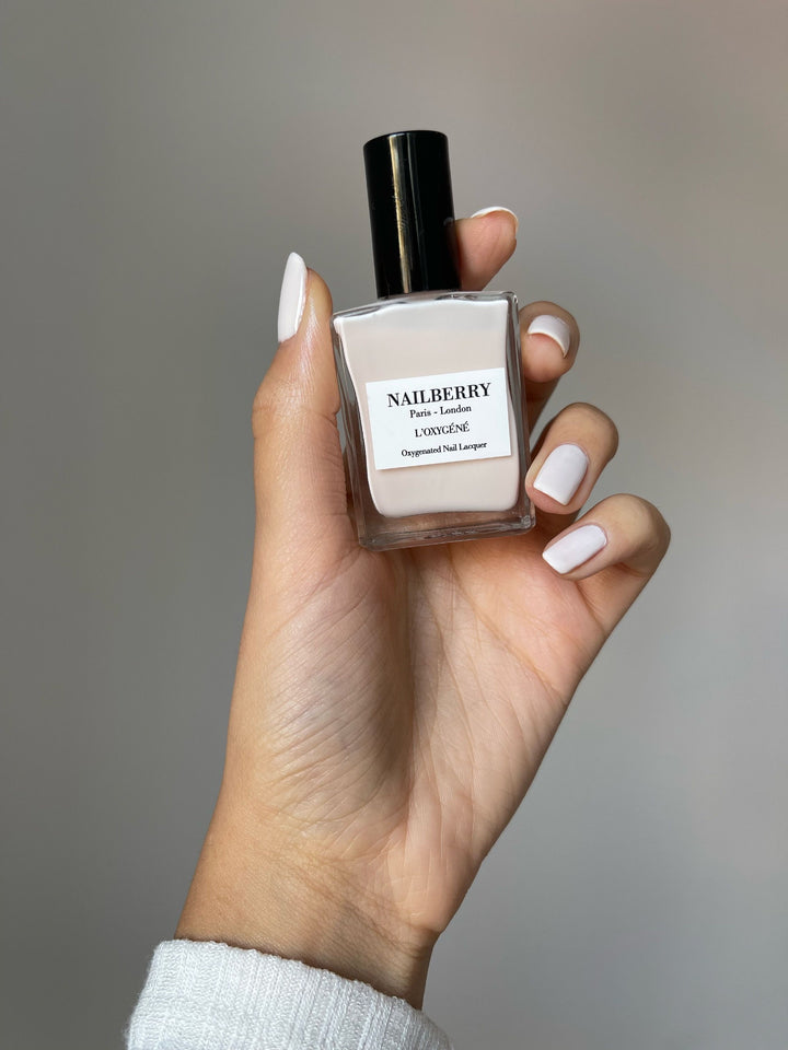 Nailberry  Almond